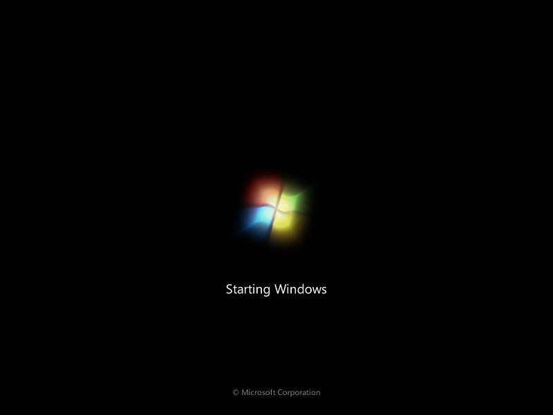 دلیل هنگ کردن سیستم عامل ویندوز چیست؟ صفحه آبی ویندوز blue screen of dead هنگ کردن سیستم از کار افتادن ماوس و کی برد