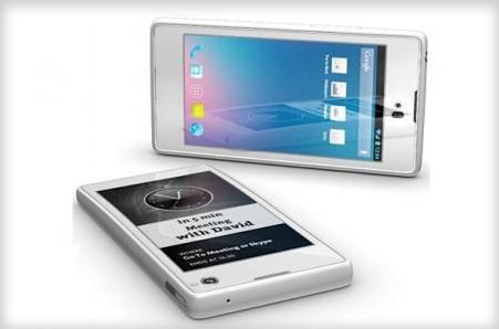 تلفن هوشمند یوتا فون با دو صفحه نمایشگر